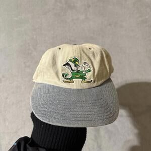 Vintage Notre Dame Fighting Irish Strapback Hat Beige Green NCAA Men’s